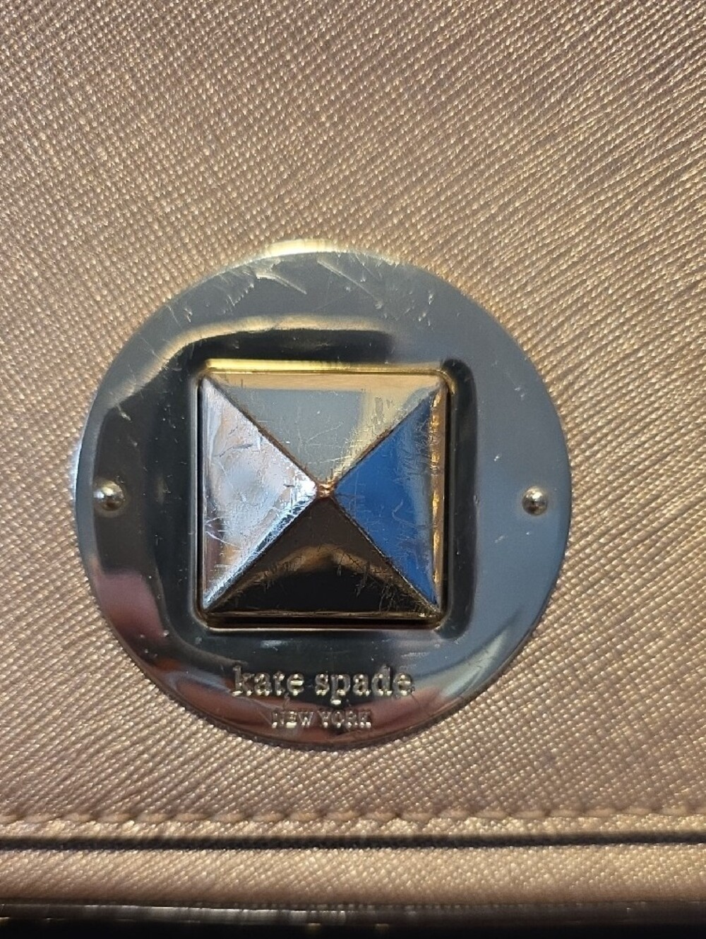 kate spade Rose Gold Chain Crossbody/Clutch - Picture 4 of 7